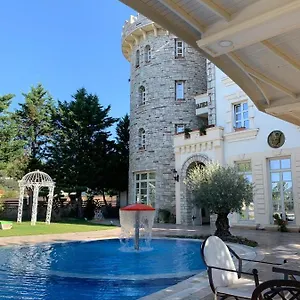 Hotell Castle Konti Vasqarr